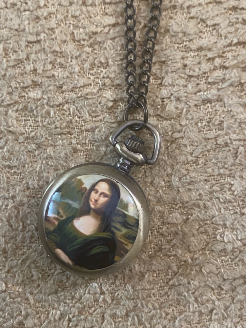 Mona Lisa Pendant Watch
